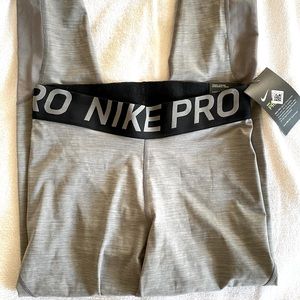 Nike Pro leggings